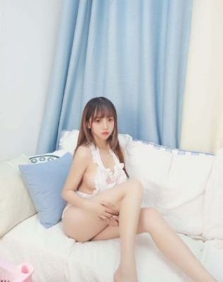 中文字幕精品久久一二三区红杏