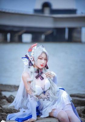 艳尸崔莹在线观看