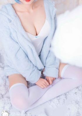沈芯语老师家访麻花视频