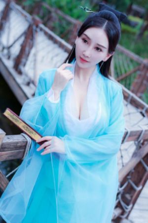 善良的女邻居3