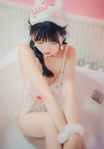 美丽的姑娘在线观看完整版