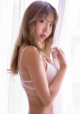 丰满女老板90分钟