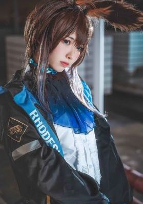 蜜桃大片大片免费播放器